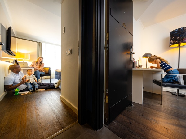  Connecting Family Room for kids and parents