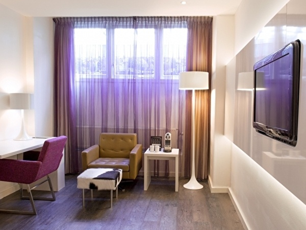  Souterrain City Room