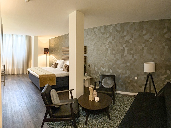 Spacious City Suite