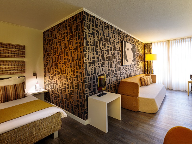  Spacious City Suite