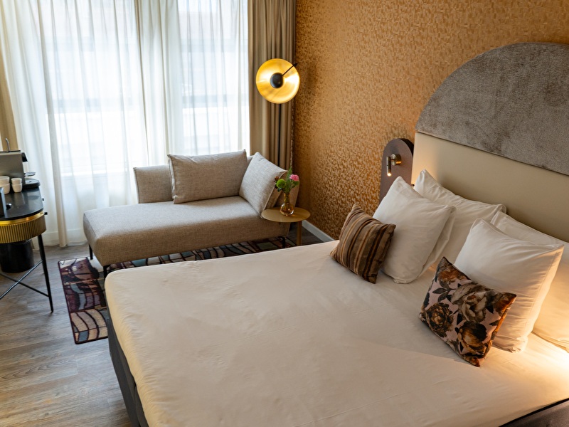 Splendid City King bed